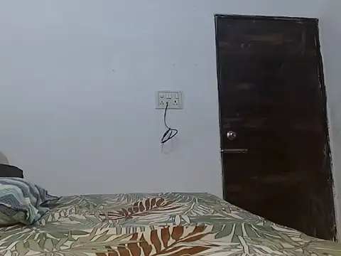 soya queen online show from November 20, 2025, 7:52 am