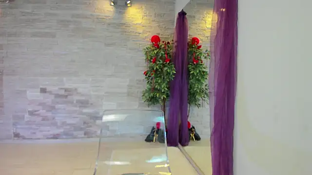 AngelInSinn online show from May 10, 2026, 4:39 am
