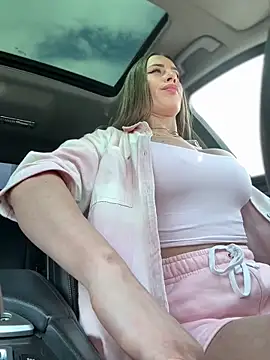  JessyRey  online show from June 4, 2026, 10:10 am