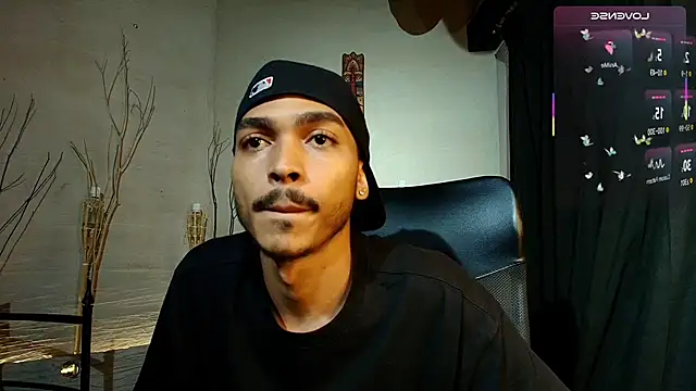 MarcusRain  online show from October 17, 2025, 7:27 pm