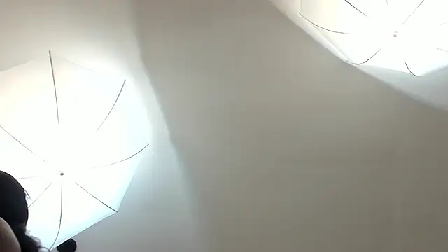 EXOTIC EBONY  online show from October 13, 2025, 7:03 pm