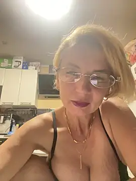 Snapshot of natasha251 chatting on November 1, 2025, 8:33 pm natasha251 online show from November 1, 2025, 8:33 pm