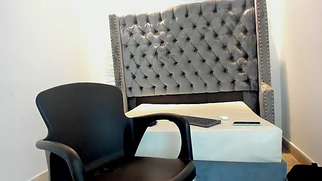 nero reyd online show from November 14, 2025, 7:23 pm