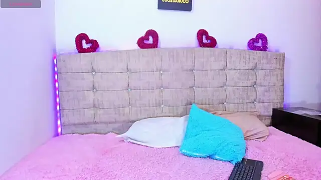 Snapshot of Lushy_sweet chatting on October 10, 2025, 3:38 am Lushy sweet online show from October 10, 2025, 3:38 am