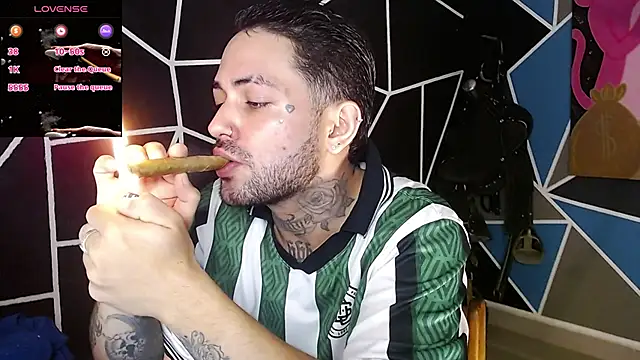 Snapshot of nicolastorres99 chatting on October 26, 2025, 12:27 am nicolastorres99 online show from October 26, 2025, 12:27 am