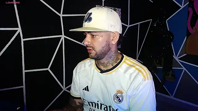 Snapshot of nicolastorres99 chatting on November 4, 2025, 2:43 am nicolastorres99 online show from November 4, 2025, 2:43 am