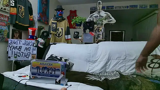 Str8ishVegasGuy online show from October 21, 2025, 8:04 am