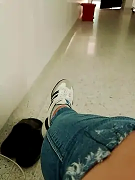 Alisson Milf online show from February 23, 2026, 9:56 pm