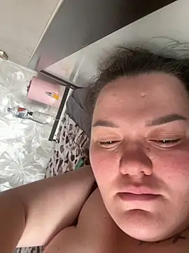 SunnyLeila2101 online show from September 13, 2025, 2:28 pm