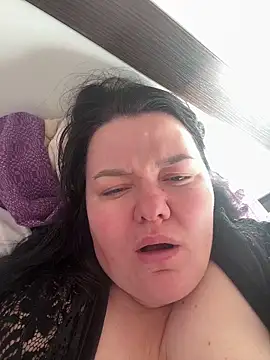 SunnyLeila2101 online show from November 15, 2025, 8:44 am