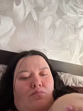 SunnyLeila2101 online show from February 3, 2026, 7:46 am