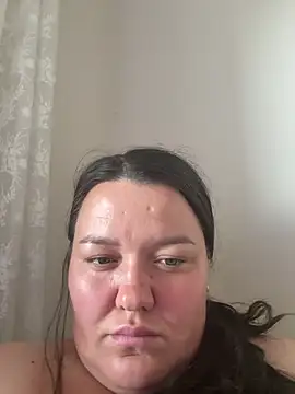 SunnyLeila2101 online show from June 28, 2026, 3:40 pm