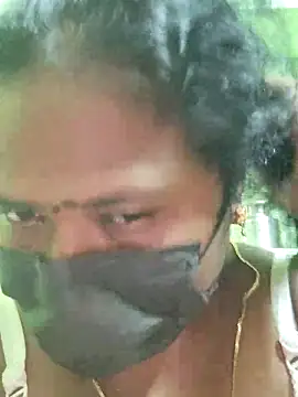 Snapshot of Tamilreethu chatting on September 8, 2025, 6:18 pm Tamilreethu online show from September 8, 2025, 6:18 pm