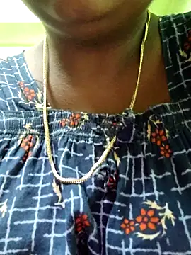 Snapshot of Tamilreethu chatting on September 22, 2025, 11:56 am Tamilreethu online show from September 22, 2025, 11:56 am