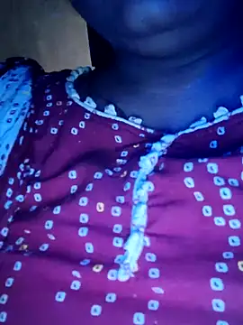 Snapshot of Tamilreethu chatting on October 7, 2025, 7:00 pm Tamilreethu online show from October 7, 2025, 7:00 pm