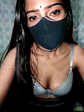 Snapshot of Crystil_love-21 chatting on March 7, 2026, 8:44 am Crystil love-21 online show from March 7, 2026, 8:44 am