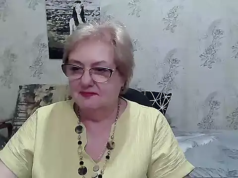 Snapshot of Renata62011 chatting on May 22, 2026, 4:56 pm Renata62011 online show from May 22, 2026, 4:56 pm