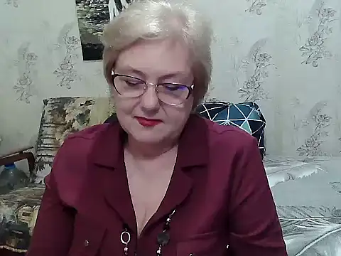 Snapshot of Renata62011 chatting on June 9, 2026, 12:17 pm Renata62011 online show from June 9, 2026, 12:17 pm