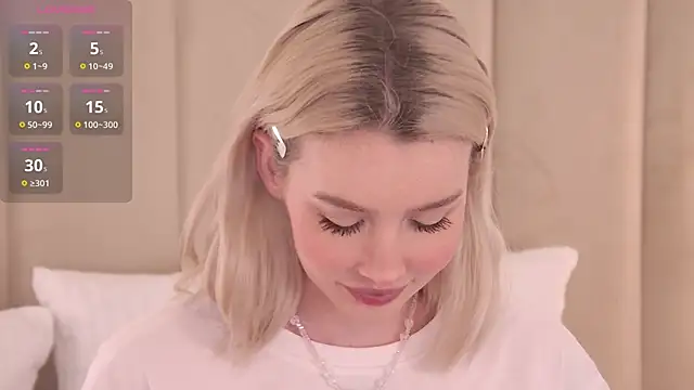 Snapshot of Nesolla chatting on October 2, 2025, 8:49 pm Nesolla online show from October 2, 2025, 8:49 pm