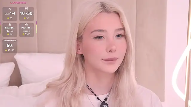 Nesolla online show from June 18, 2026, 1:26 pm