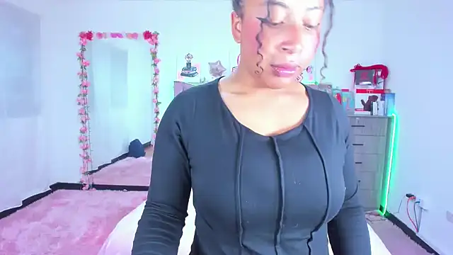 Snapshot of Gabi_Jhons_23 chatting on September 22, 2025, 2:52 pm Gabi Jhons 23 online show from September 22, 2025, 2:52 pm