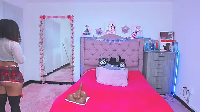 Snapshot of Gabi_Jhons_23 chatting on October 4, 2025, 11:30 am Gabi Jhons 23 online show from October 4, 2025, 11:30 am