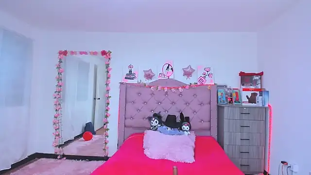 Snapshot of Gabi_Jhons_23 chatting on October 8, 2025, 10:57 am Gabi Jhons 23 online show from October 8, 2025, 10:57 am