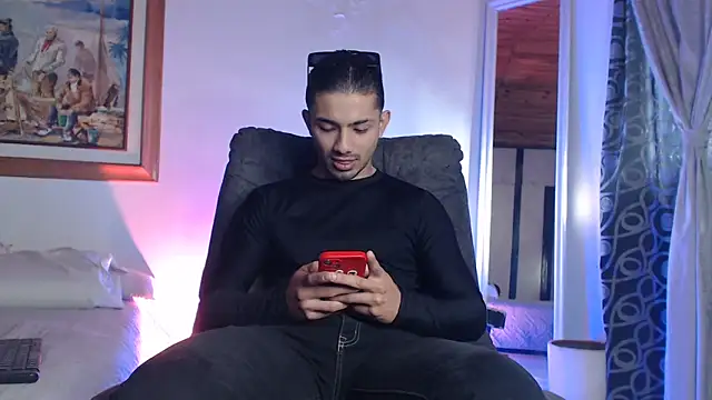 ArturoCardona  online show from March 13, 2026, 12:45 pm