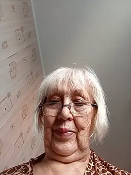 Snapshot of Anatolia5961 chatting on July 27, 2026, 2:13 pm Anatolia5961 online show from July 27, 2026, 2:13 pm