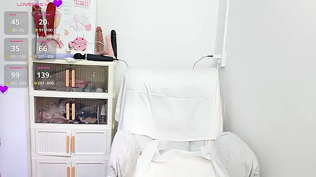 9aunatiis online show from January 12, 2026, 6:46 pm