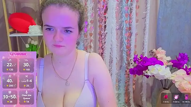 Luisa Rosee online show from February 23, 2026, 6:49 pm