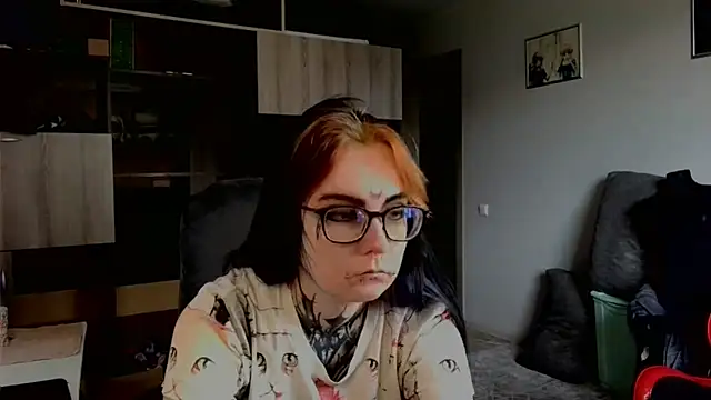 Snapshot of HighelikeGirl chatting on September 17, 2025, 12:18 pm HighelikeGirl online show from September 17, 2025, 12:18 pm