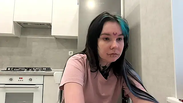 Snapshot of HighelikeGirl chatting on January 12, 2026, 7:02 am HighelikeGirl online show from January 12, 2026, 7:02 am