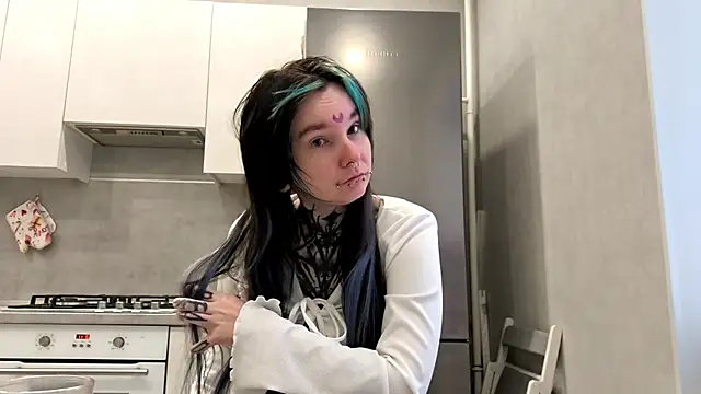 Snapshot of HighelikeGirl chatting on February 1, 2026, 6:12 am HighelikeGirl online show from February 1, 2026, 6:12 am