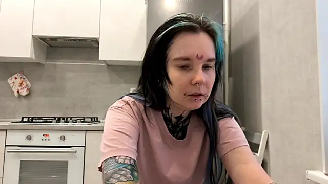 Snapshot of HighelikeGirl chatting on February 16, 2026, 9:16 am HighelikeGirl online show from February 16, 2026, 9:16 am