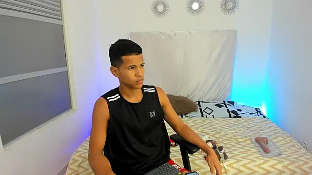 Snapshot of KingStark_ chatting on September 28, 2025, 11:48 am KingStark online show from September 28, 2025, 11:48 am