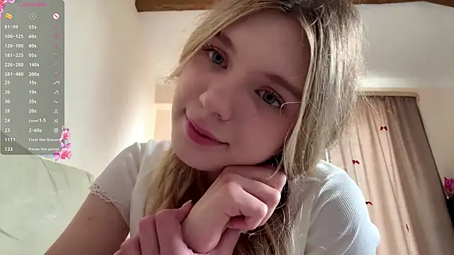 FruityXo online show from May 2, 2026, 12:21 pm