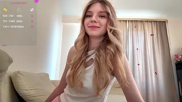 FruityXo online show from July 25, 2026, 1:19 pm