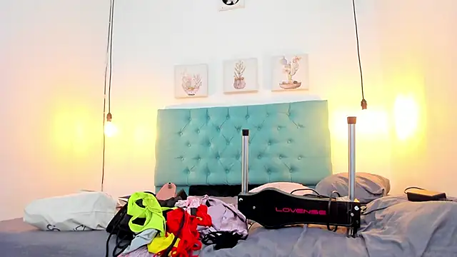 cris dulce online show from September 28, 2025, 6:13 pm