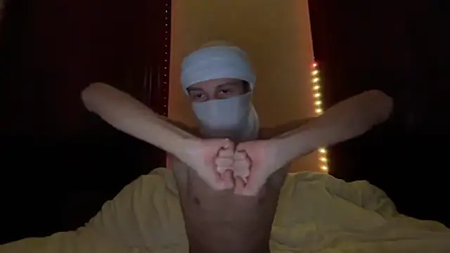 Snapshot of holydirt_luxeno1 chatting on October 18, 2025, 1:45 pm holydirt luxeno1 online show from October 18, 2025, 1:45 pm