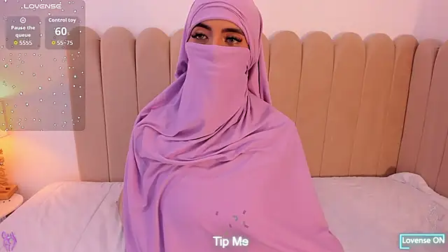 Jasmin hamdan online show from October 8, 2025, 7:22 pm