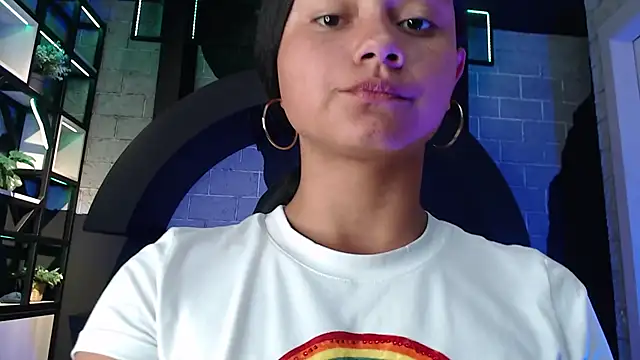 VenusBlazer online show from March 12, 2026, 7:31 pm