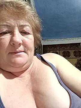 Snapshot of NikaLove49011 chatting on November 15, 2025, 5:31 pm NikaLove49011 online show from November 15, 2025, 5:31 pm