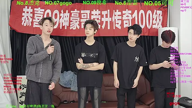 Beautifulboys-777 online show from May 1, 2026, 11:48 am