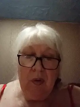 Alexia64231 online show from June 11, 2026, 4:27 pm
