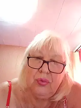 Snapshot of Alexia64231 chatting on July 25, 2026, 4:32 am Alexia64231 online show from July 25, 2026, 4:32 am