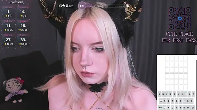 godlikegirlyy online show from July 13, 2026, 5:27 pm