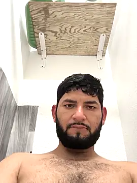 Julians26ne online show from April 5, 2026, 11:29 am