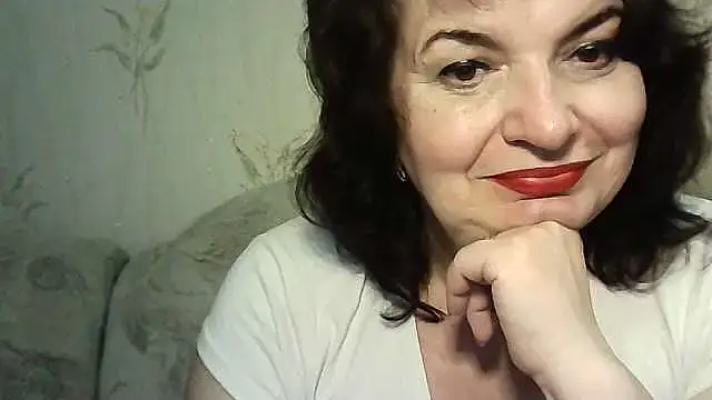 Snapshot of LedyNika chatting on June 8, 2026, 6:52 pm LedyNika online show from June 8, 2026, 6:52 pm