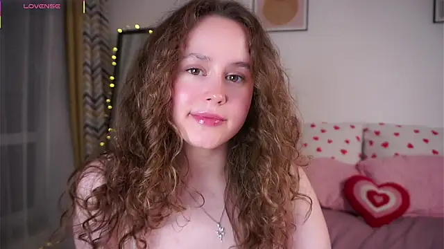 Snapshot of SusannaScholler chatting on June 13, 2026, 11:13 pm SusannaScholler online show from June 13, 2026, 11:13 pm